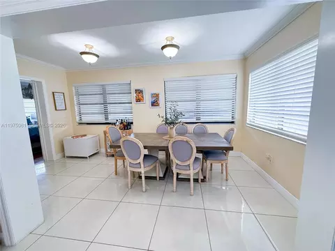 Dining - Undisclosed, Hialeah, FL 33012 photo 1 of 3