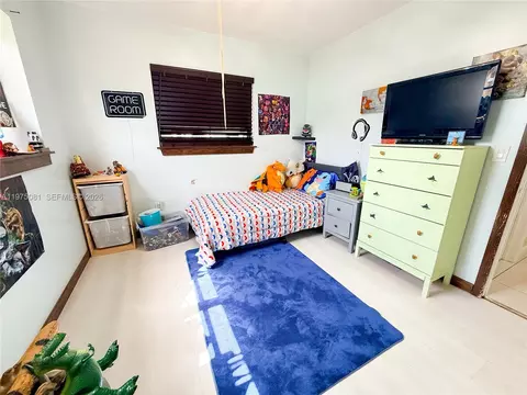 Other - Undisclosed, Hialeah, FL 33012 photo 4 of 5