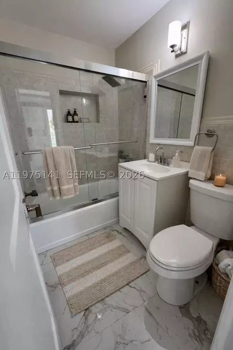 6324 E 6th Ave, Hialeah, FL 33013 photo 9