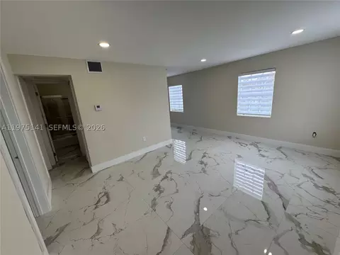 6324 E 6th Ave, Hialeah, FL 33013 photo 8