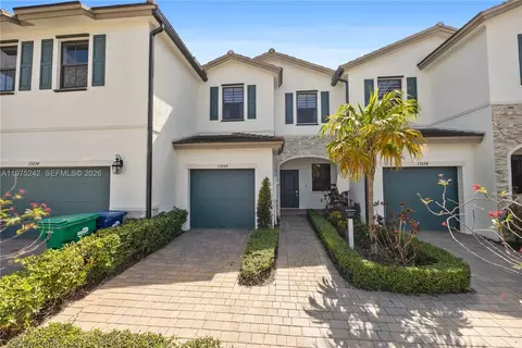13054 SW 233rd Ter, Homestead, FL 33032