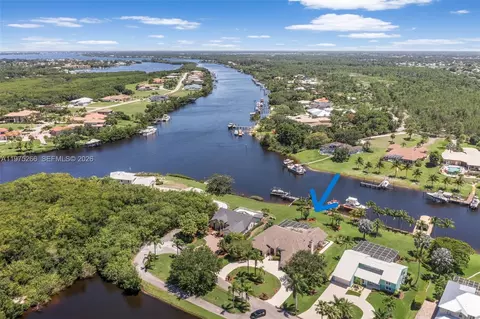 2674 SErickson Dr, Port Saint Lucie, FL 34984