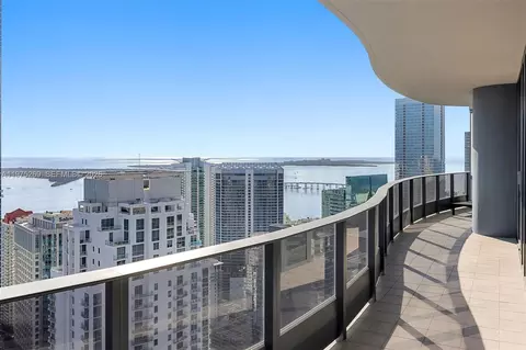 1000 Brickell Plz #PH5403, Miami, FL 33131
