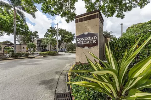 6701 N University Dr #210, Tamarac, FL 33321