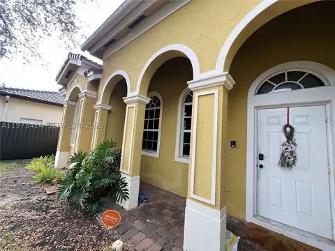 29641 SW 165th Ct, Homestead, FL 33033