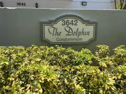 3642 NE 171st St #208, North Miami Beach, FL 33160