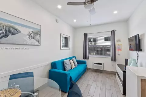 335 Ocean Dr #122, Miami Beach, FL 33139