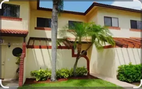 8837 NW 48th St, Sunrise, FL 33351