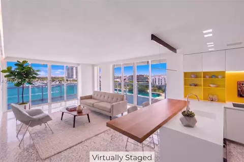 10 Venetian Way #904, Miami Beach, FL 33139