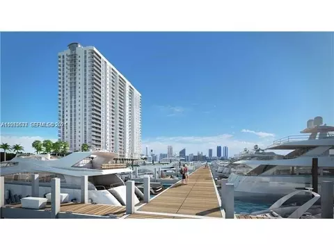 17301 Biscayne Blvd #48, North Miami Beach, FL 33160