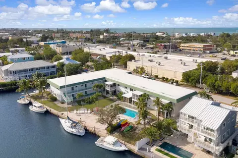 5301 Ocean Ter #1, Marathon, FL 33050