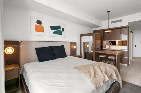 1611 SW 2nd Ave #504, Miami, FL 33129