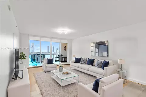 3330 NE 190th St #1212, Aventura, FL 33180