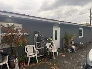 3502 NW 7th St, Okeechobee, FL 34972