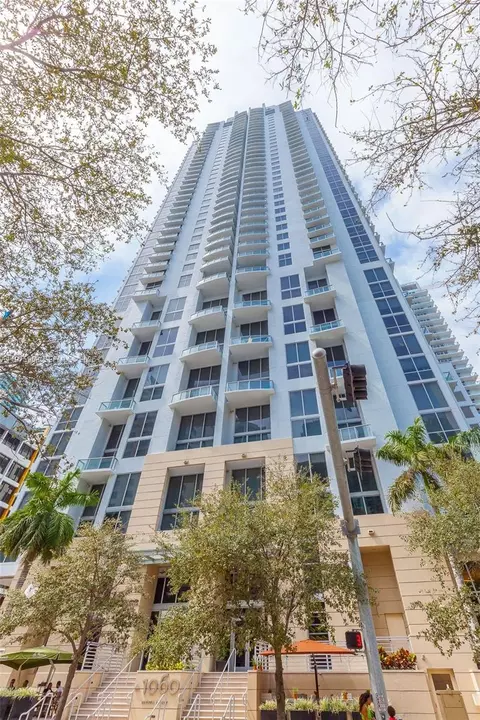 1050 Brickell Ave #2622, Miami, FL 33131