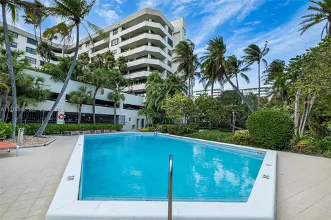 170 Ocean Lane Dr #310, Key Biscayne, FL 33149