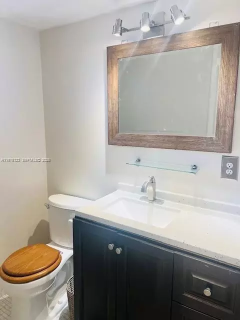 Bath - 3251 Holiday Springs Blvd #403, Margate, FL 33063 photo 1 of 3