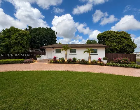 11801 SW 180th St, Miami, FL 33177
