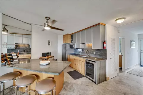 1936 S Ocean #20D, Hallandale Beach, FL 33009