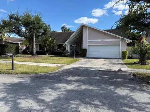 9833 SW 133rd Pl, Miami, FL 33186
