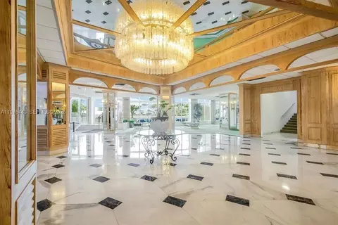 3180 S Ocean Dr #1018, Hallandale Beach, FL 33009