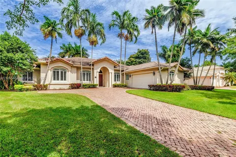 16721 SW 86th Ct, Palmetto Bay, FL 33157