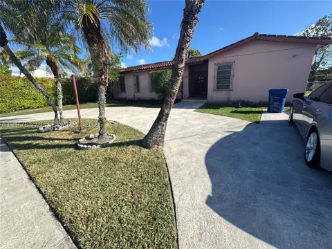 10730 SW 66th Dr, Miami, FL 33173