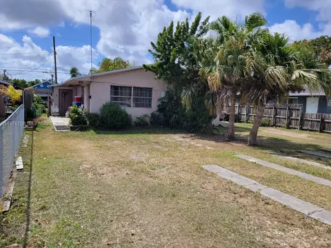 1120 NW 11th St, Homestead, FL 33030