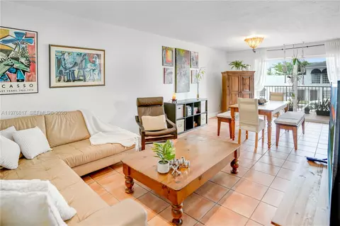 1455 West Ave #202, Miami Beach, FL 33139