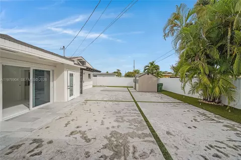 Exterior - 5635 W 13th Ct, Hialeah, FL 33012 photo 4 of 8