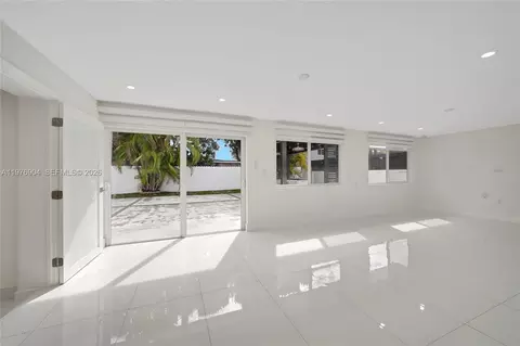 Living - 5635 W 13th Ct, Hialeah, FL 33012 photo 5 of 8