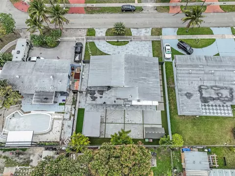View/Area - 5635 W 13th Ct, Hialeah, FL 33012 photo 4 of 5