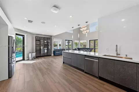 Kitchen - 3560 Paddock Rd, Weston, FL 33331 photo 3 of 4