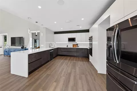 Kitchen - 3560 Paddock Rd, Weston, FL 33331 photo 1 of 4