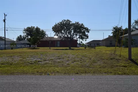 1312 NE 17th Ave, Cape Coral, FL 33909