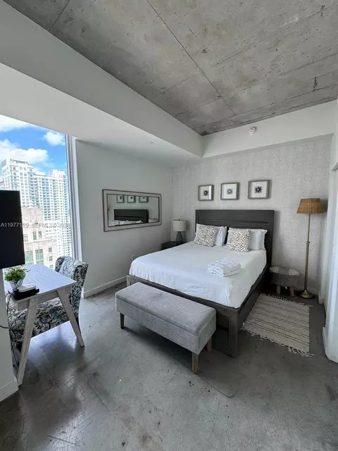 151 SE 1st St #2406, Miami, FL 33131