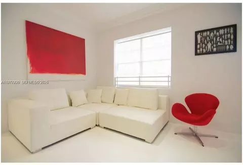 130 3rd St #101, Miami Beach, FL 33139