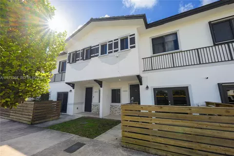 13324 SW 250th St, Princeton, FL 33032