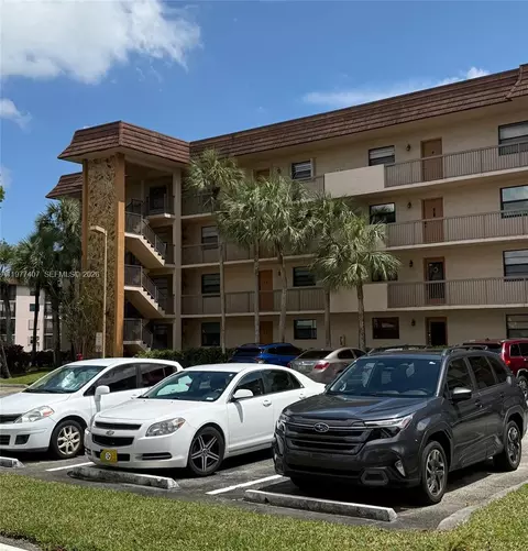 4940 E Sabal Palm Blvd #203, Tamarac, FL 33319