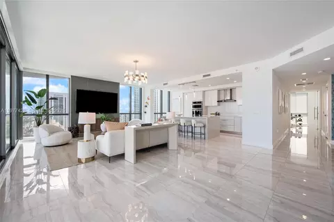 100 E Las Olas Blvd #3201, Fort Lauderdale, FL 33301