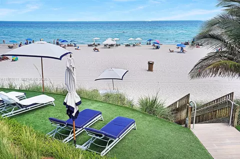 17475 Collins Ave #904, Sunny Isles Beach, FL 33160