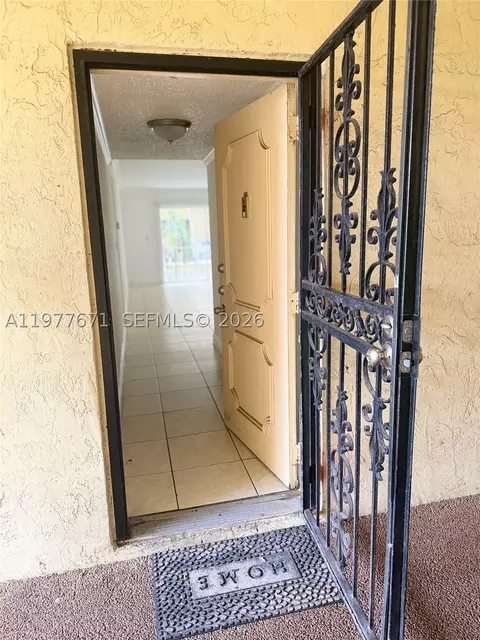 11925 NE 2nd Ave #B207, North Miami, FL 33161