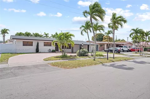Other - 1100 W 53rd Ter, Hialeah, FL 33012 photo 4 of 9