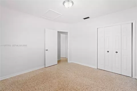 Bedroom - 1100 W 53rd Ter, Hialeah, FL 33012 photo 6 of 6