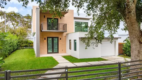 2225 SW 18th Ave, Miami, FL 33145