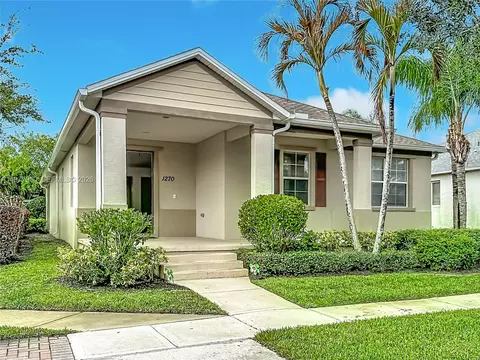 1270 E Classic Ct, Vero Beach, FL 32966