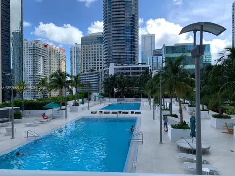 950 Brickell Bay Dr #1107, Miami, FL 33131
