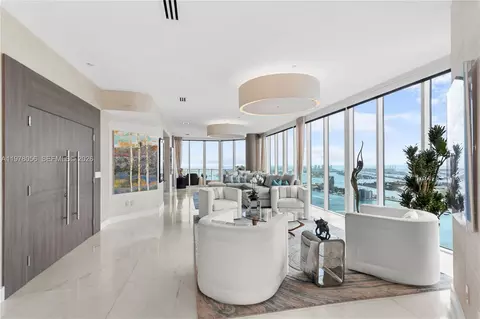 2020 N Bayshore Dr #PH 4702, Miami, FL 33137