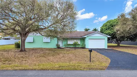 19461 SW 307th St, Homestead, FL 33030