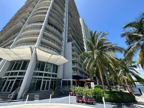 690 SW 1st Ct #1128, Miami, FL 33130